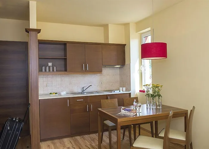 Hotell Kehida Family 3*