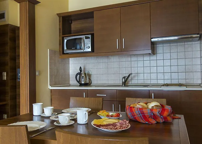 Kehida Family Hotell 3*