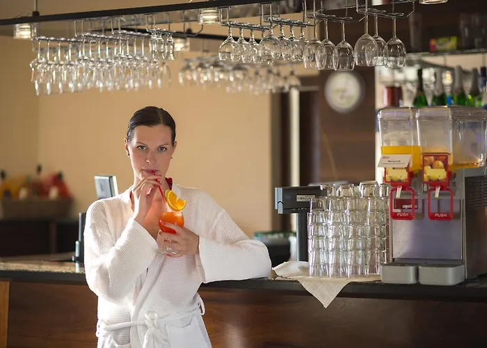 Kehida Family Hotell Kehidakustány