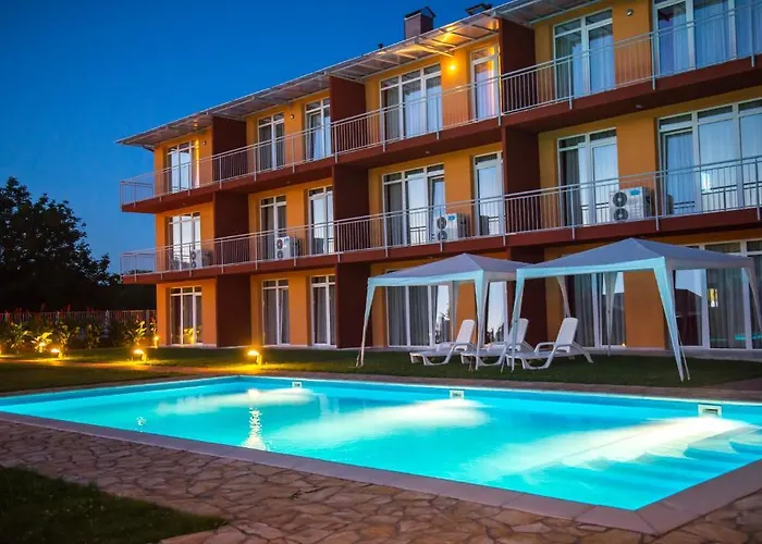 Hotell Kehida Family