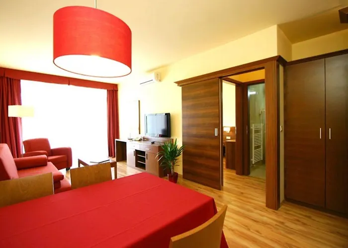 Hotell Kehida Family