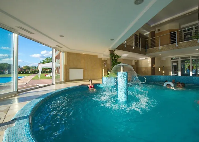 Kehida Family Hotell Kehidakustány