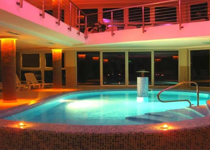 Kehida Family Hotell Kehidakustány